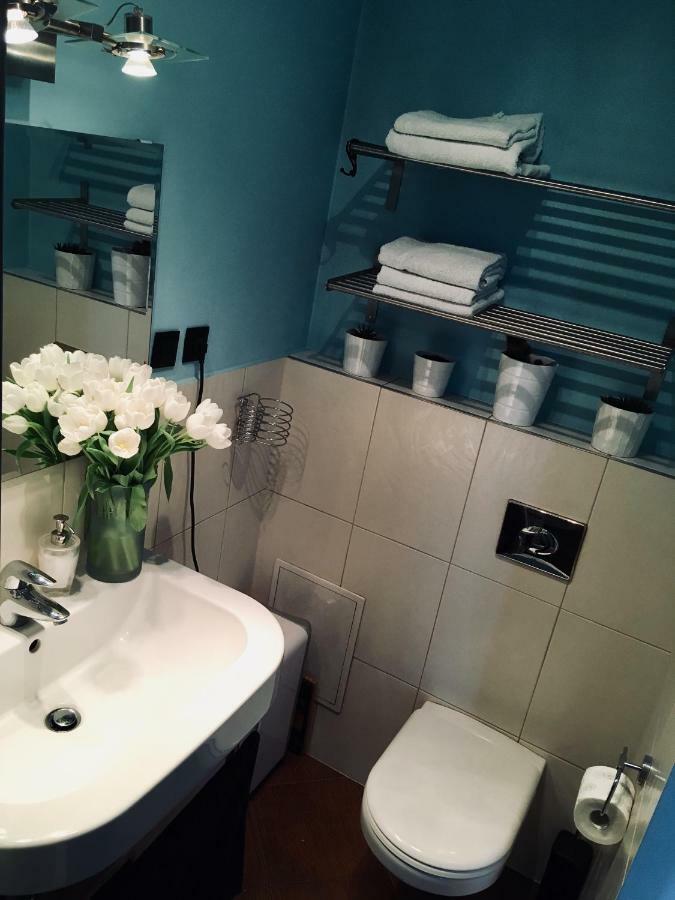 Apartament - Centrum Zabrze Buitenkant foto