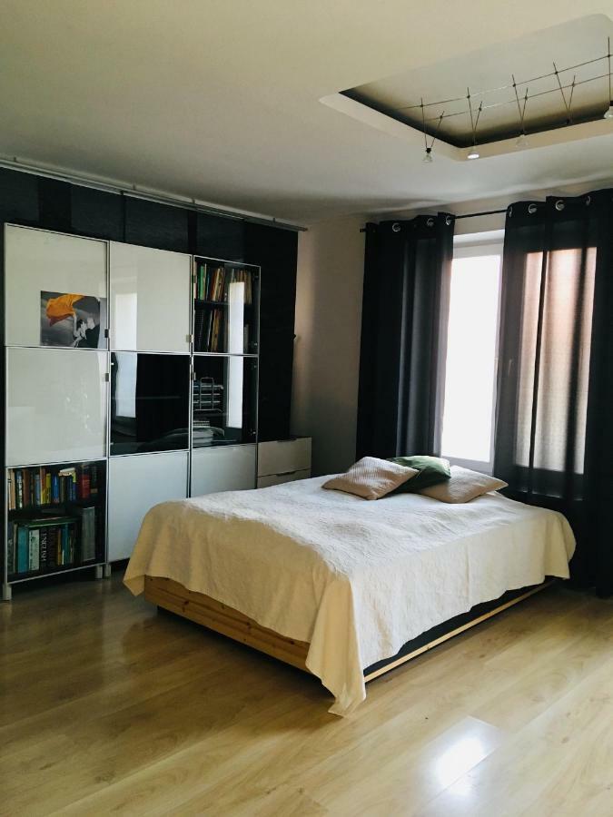 Apartament - Centrum Zabrze Buitenkant foto